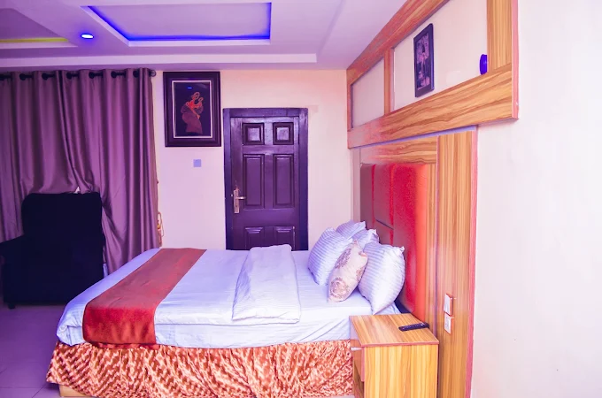 hotel in Nigeria, affordable hotel rooms, executive hotel suites, best hotel near me, luxury accommodation, hotel booking Nigeria, short stay apartments, event hall hotel, business hotel Nigeria